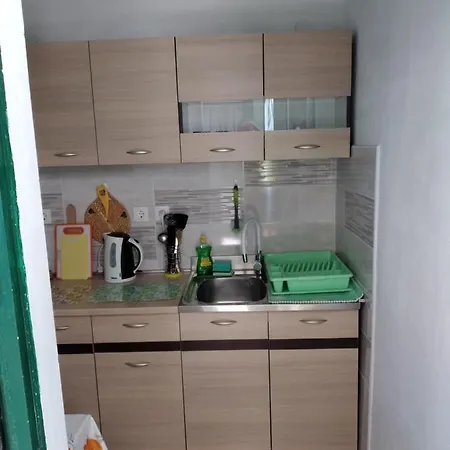 And Hvar Vijola Konukevi 3*