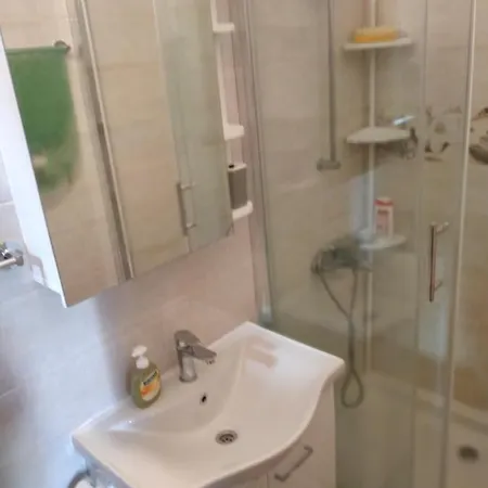 And Hvar Vijola Guest house 3*