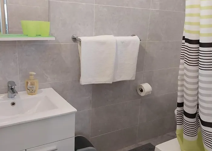 And Hvar Vijola Hvar Town