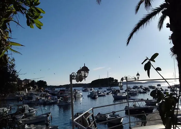 Guest house And Hvar Vijola Hvar Town