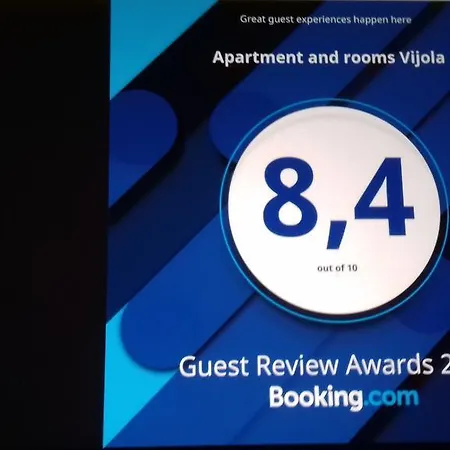 And Hvar Vijola フヴァル
