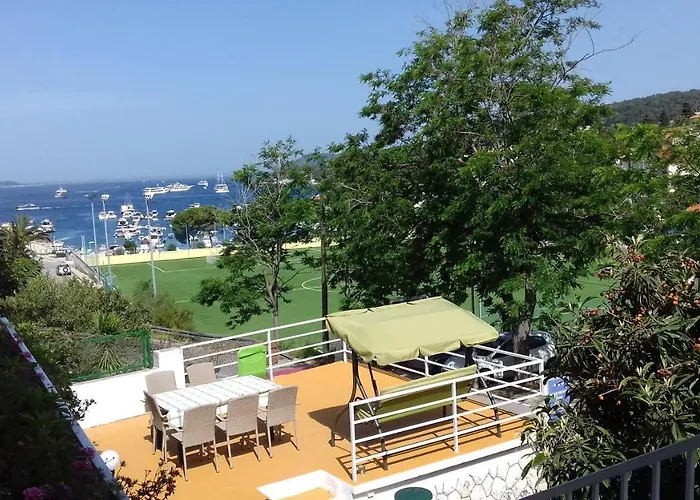 And Hvar Vijola Affittacamere Hvar Town