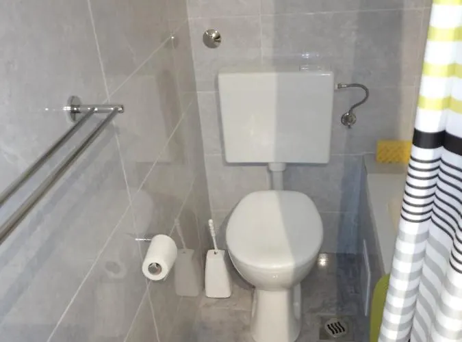 Pensionat And Hvar Vijola Hvar Town